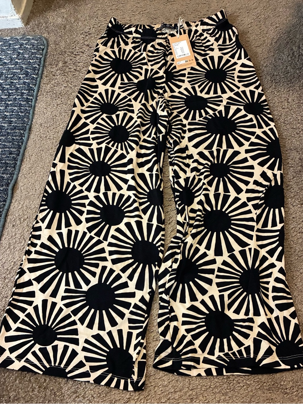 Gudrun Sjöden Wide-Leg Jersey Pants in Black & Cream - Picture 7 of 11